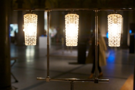 Herman Fink closeup triple lamp