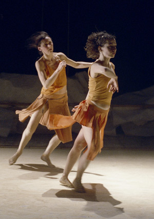 Desh - Anna Teresa De Keersmaeker and Marion Ballester