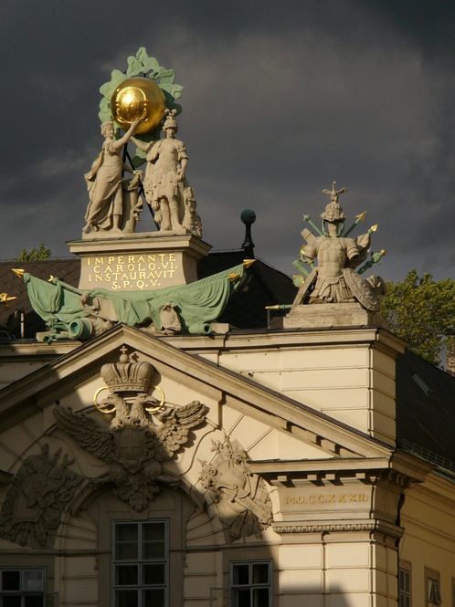 amhof-golden-ball.jpg amhof-golden-ball.jpg