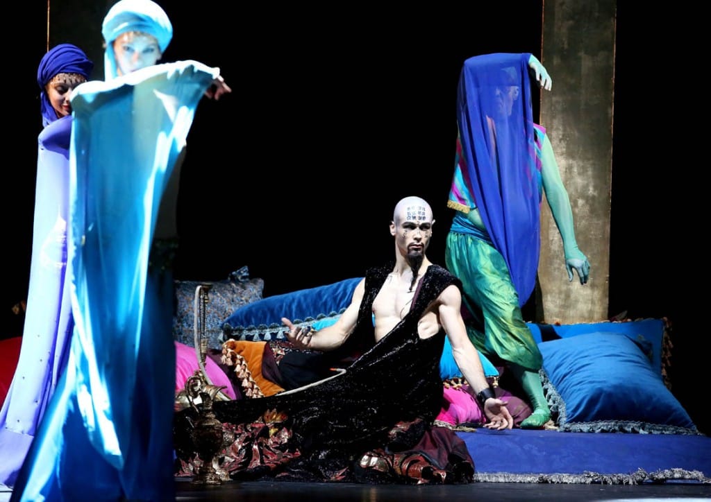 1001-Nights-Evil-Vizier-Samuel-Columbo-and-Volksoper-harem