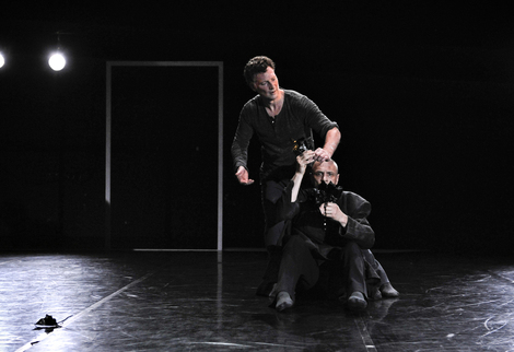 Kevin ODay und Robert Glumbek in Four Seasons Photo Christian Kleiner
